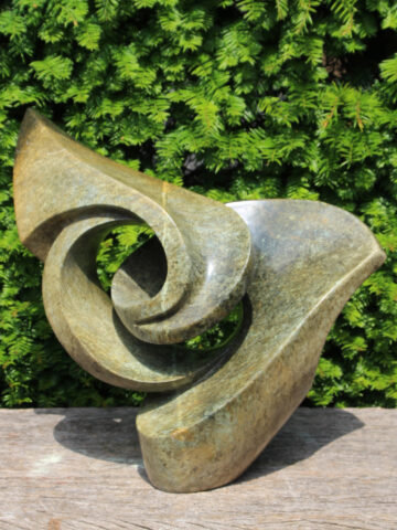Naturstein Skulptur Thunder, 40 cm