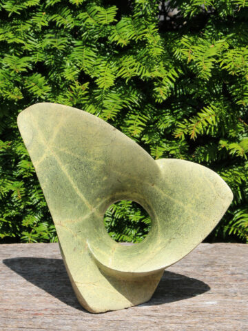 Simbabwische Gartenstatue Art lover, 26 cm