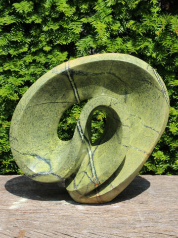 Natursteinskulptur Smooth, 38 cm