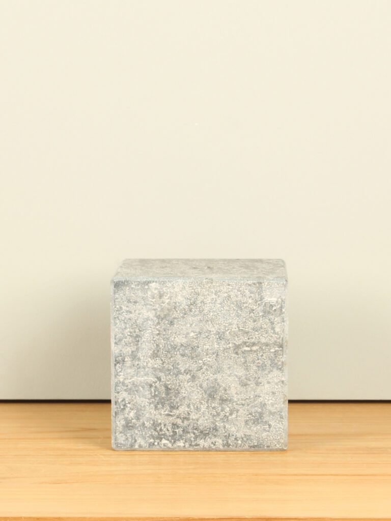 Sockel Hartstein gebrannt 15x15x15 cm