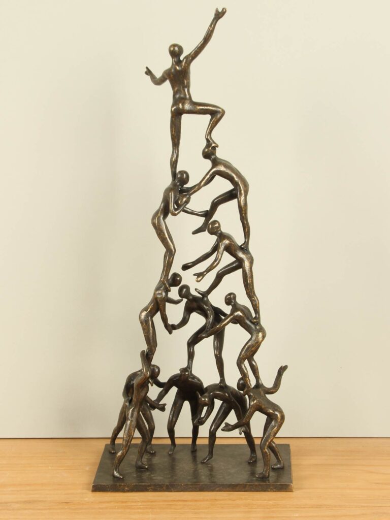 Bronze Statue Teamkracht, 54 cm