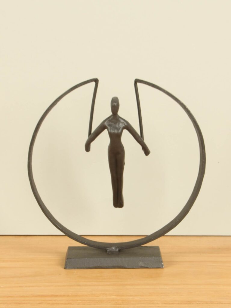 Bronzeoptik/ Metall figur Turnen, 21 cm